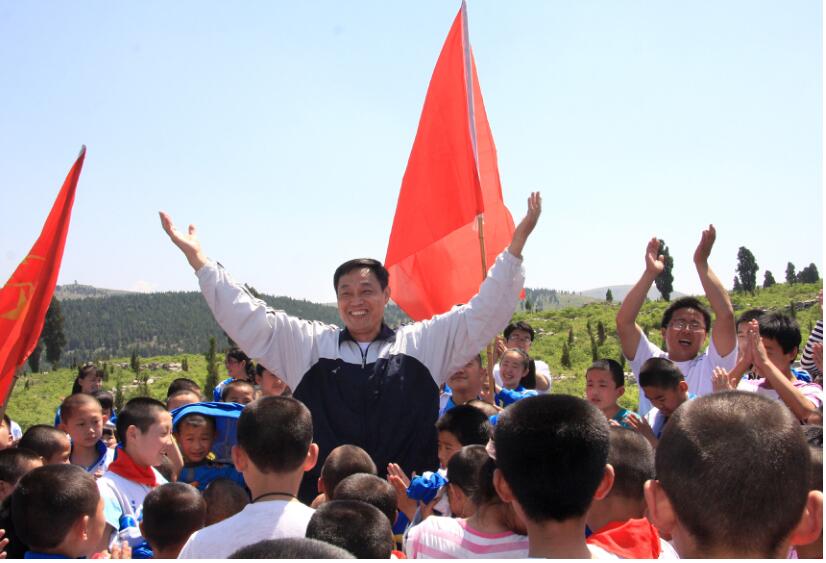 美彩国际 官网建设慈悲学堂，养教亚孤儿