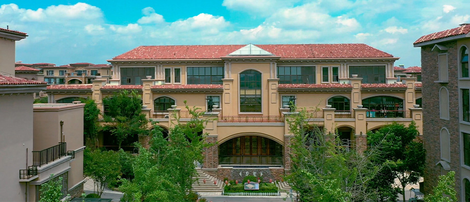 高新龙玺别墅区